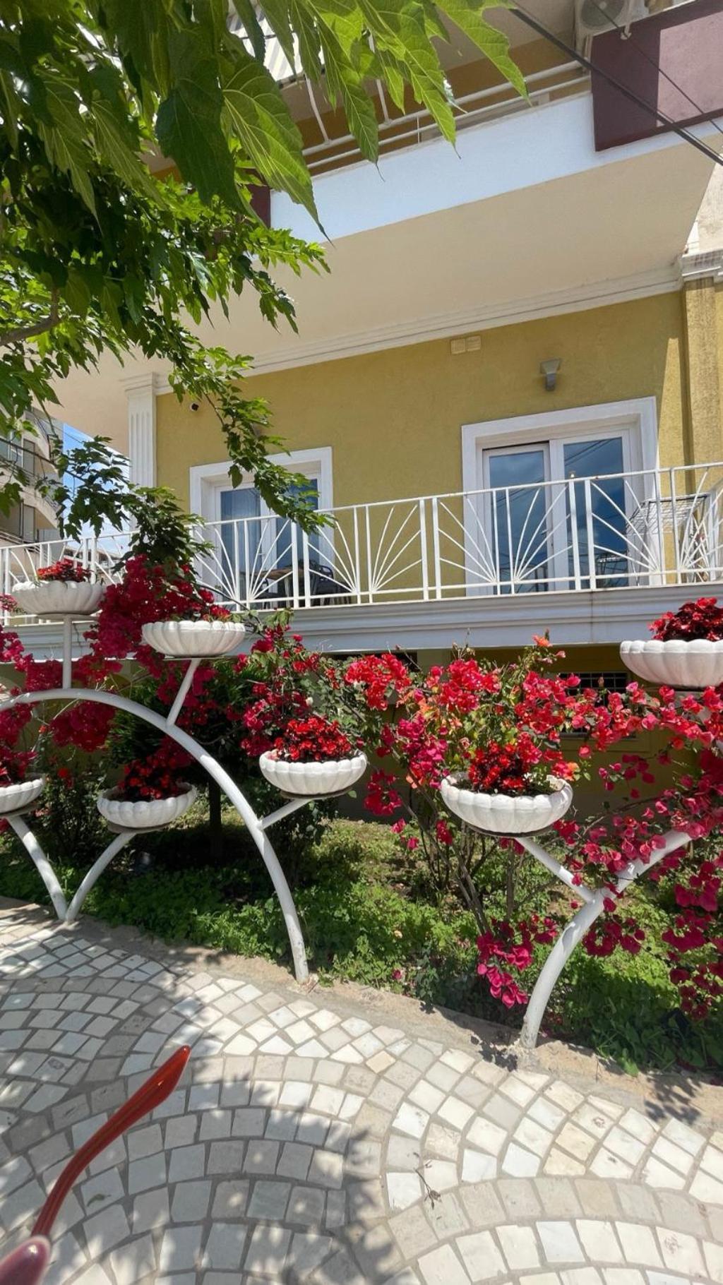 Sunrise Luxury Apartments Sarandë 外观 照片