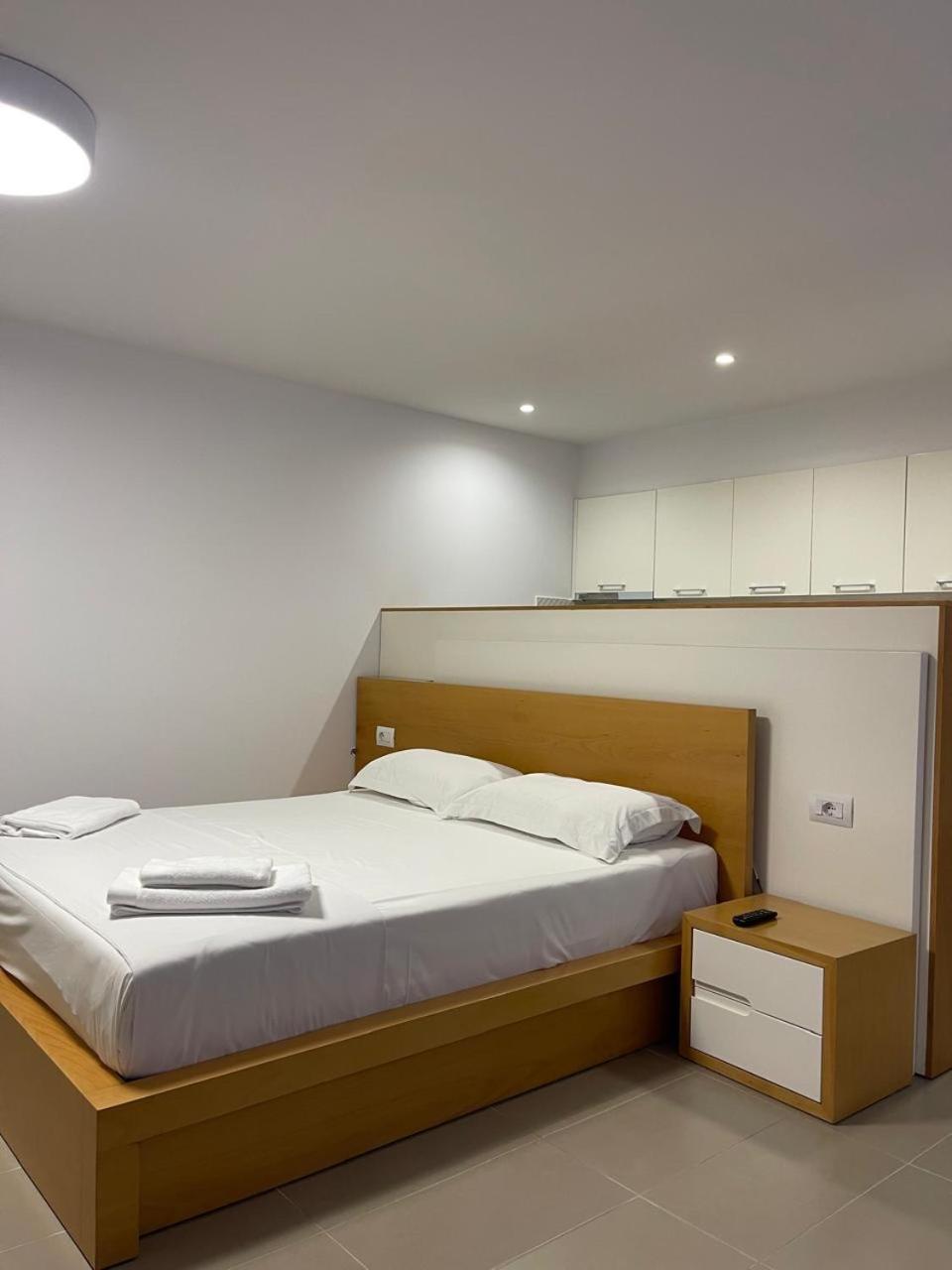 Sunrise Luxury Apartments Sarandë 外观 照片