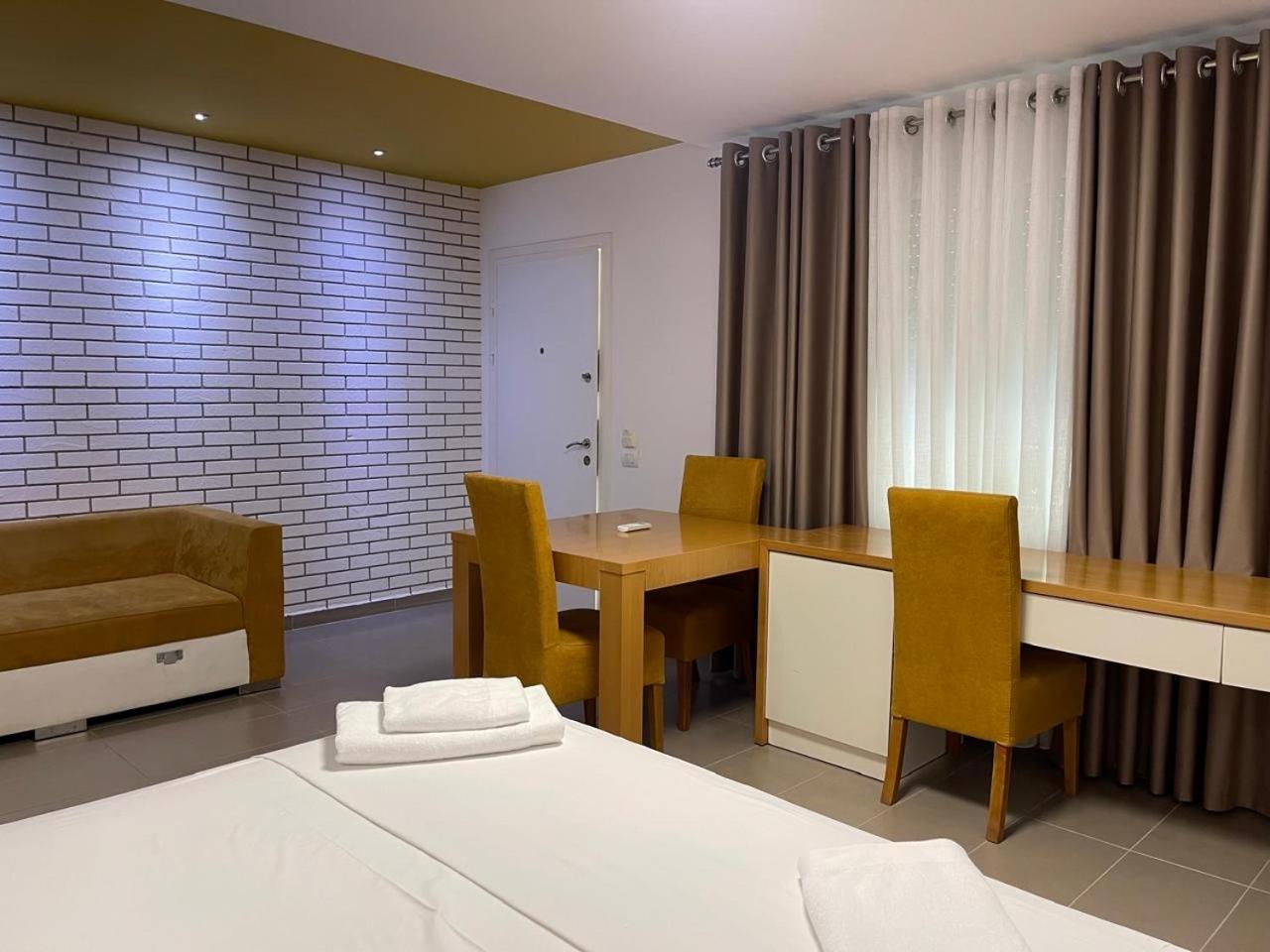 Sunrise Luxury Apartments Sarandë 外观 照片